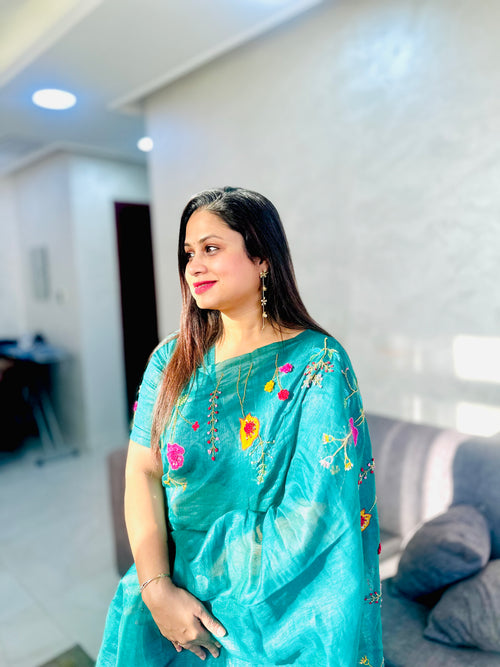 Hand-embroidered Linen Saree