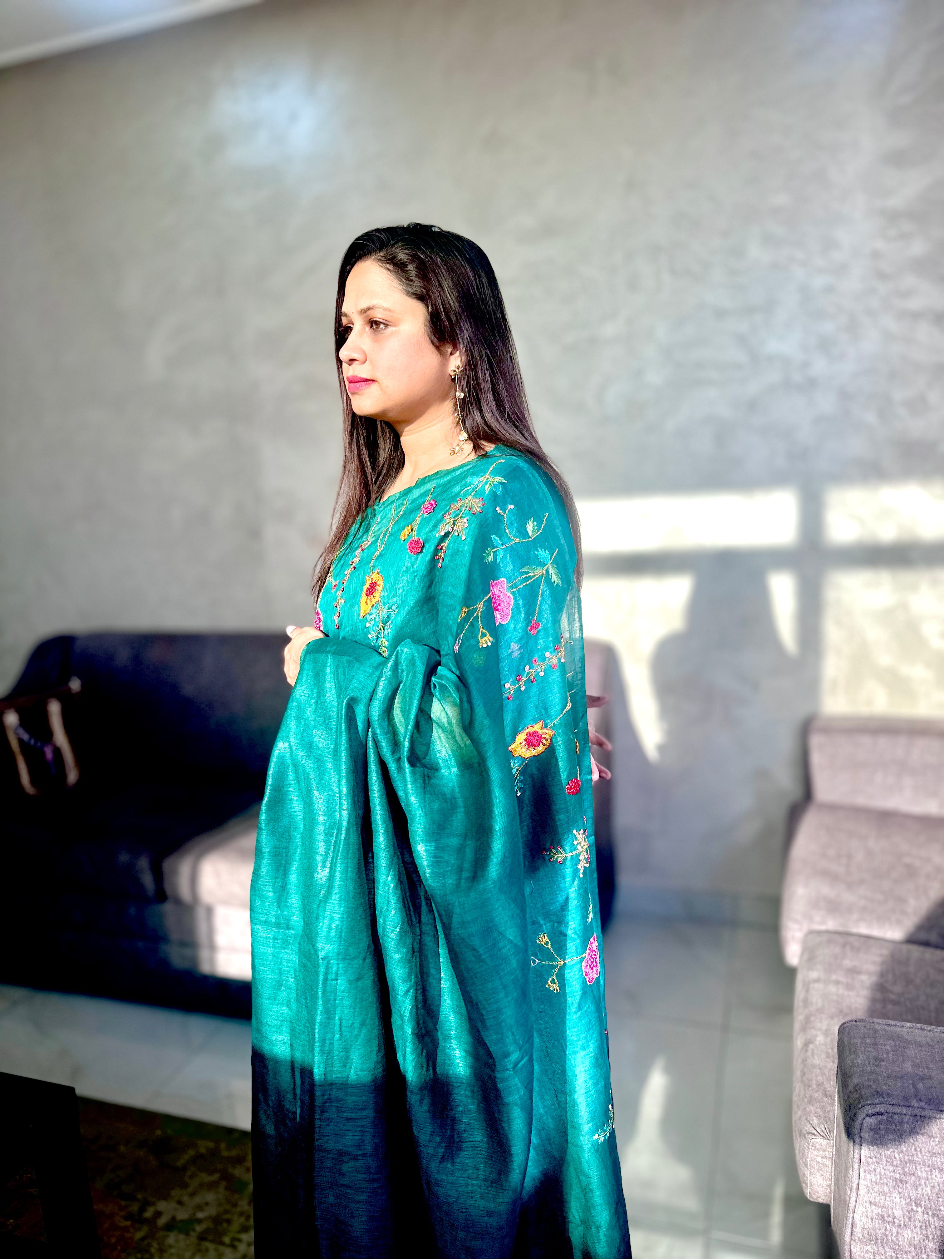 Hand-embroidered Linen Saree