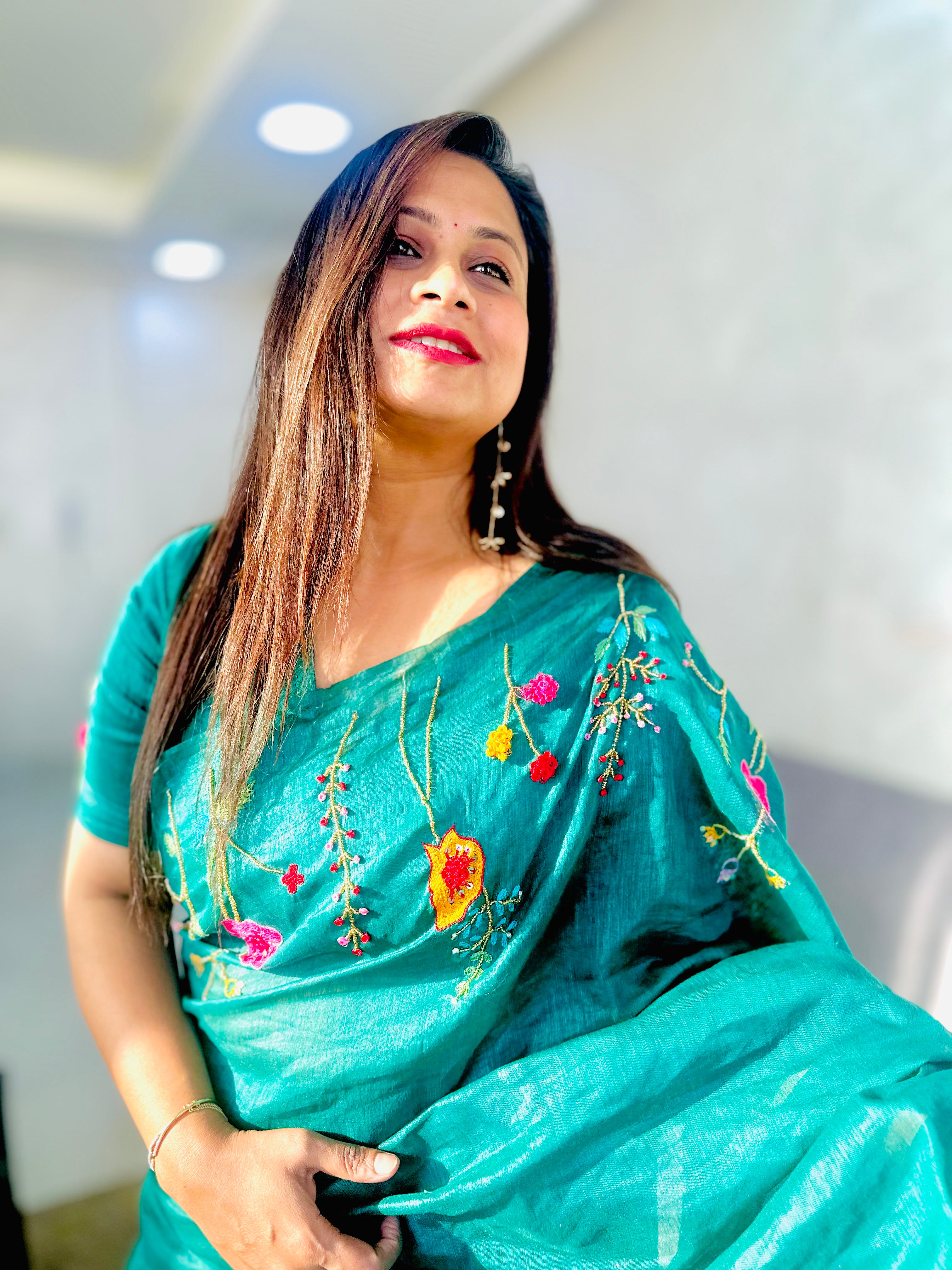 Hand-embroidered Linen Saree